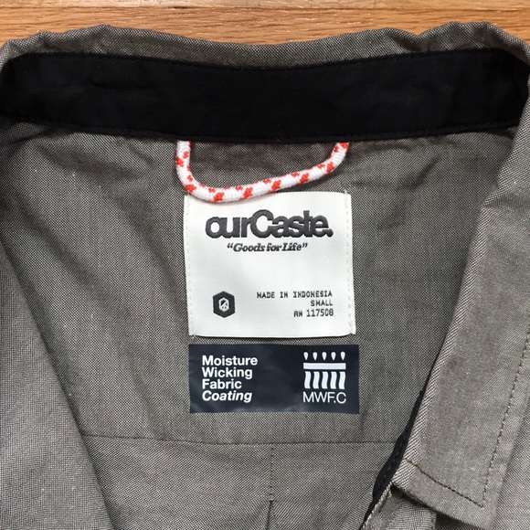 Men’s button down shirt - Picture 2 of 4